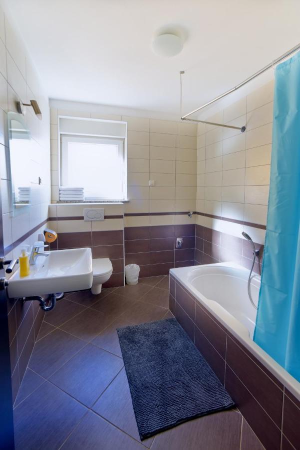 Apartments Bosankic Пула Екстериор снимка