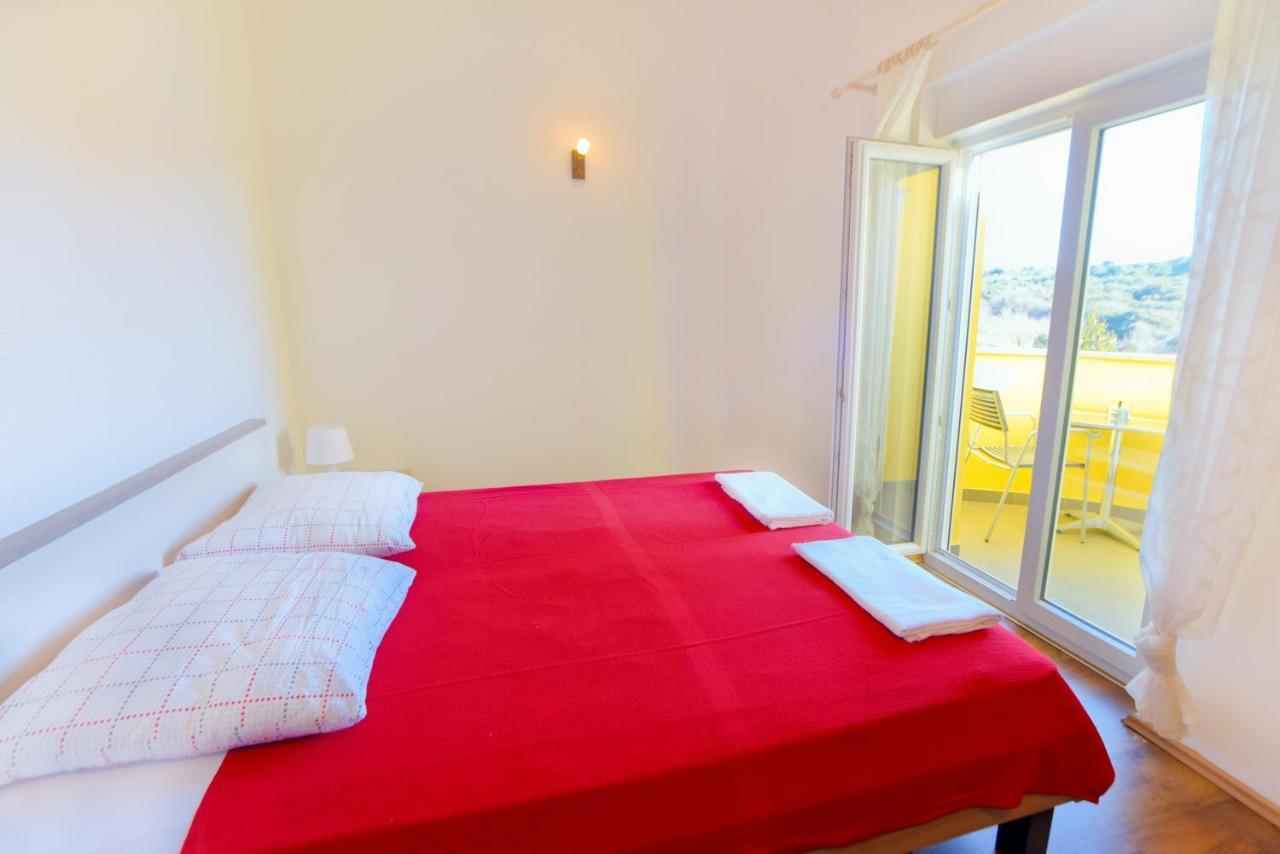Apartments Bosankic Пула Екстериор снимка